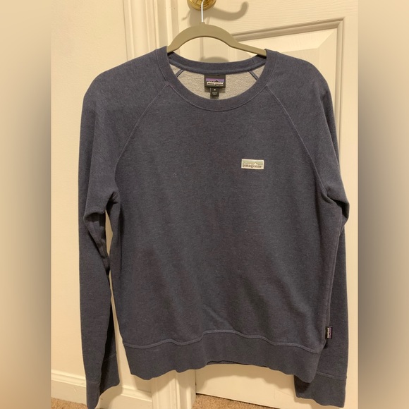 Patagonia crew neck pullover. - Picture 2 of 3